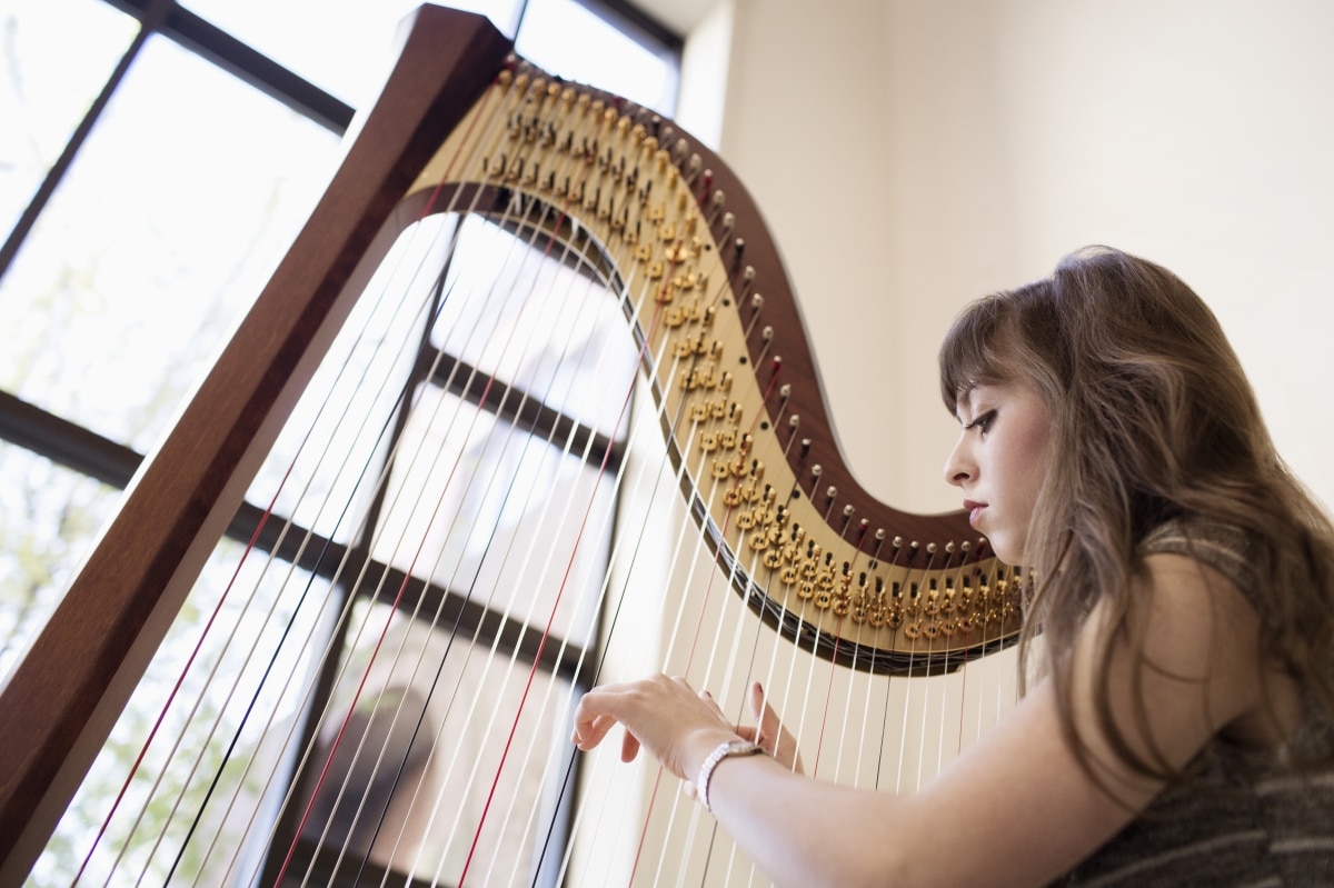 https://pacificlegal.org/wp-content/uploads/2023/01/Girl-Playing-Harp.jpg